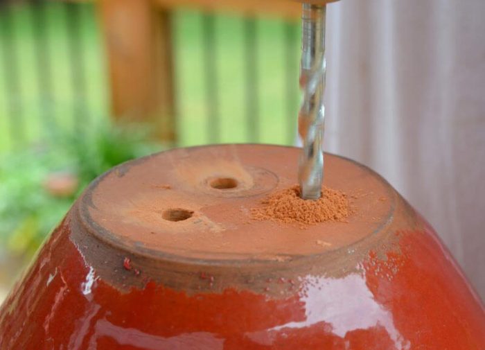 زهکشی گلدان چیست